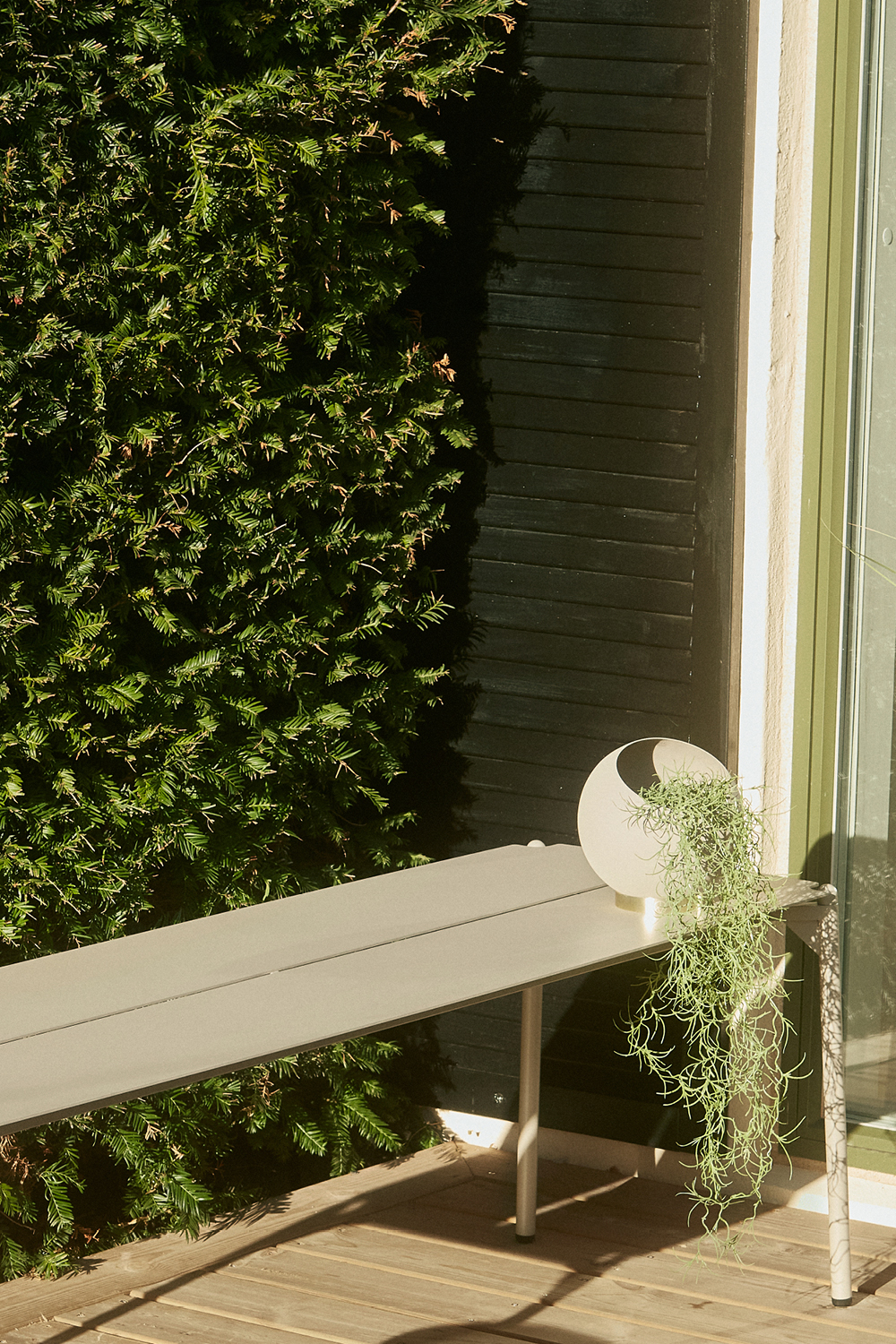 GLOBE flowerpot GLOBE flowerpot